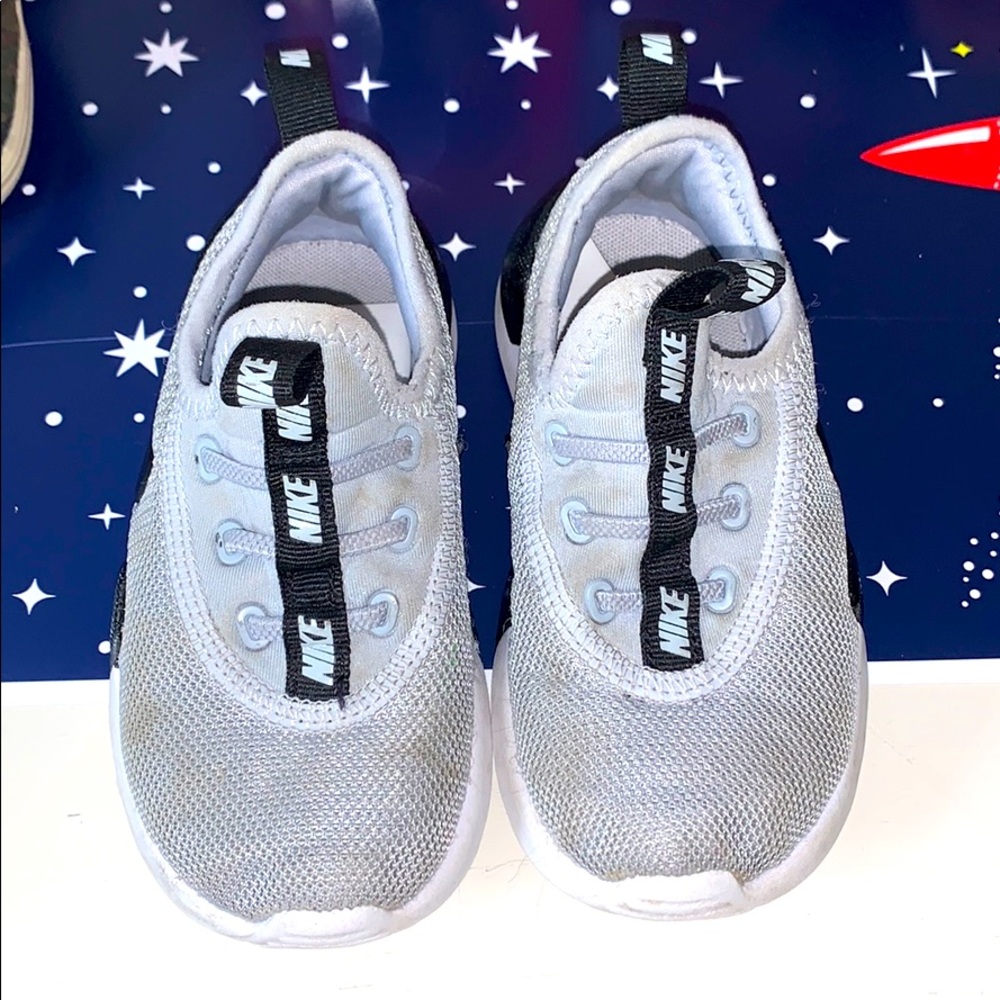 Nike Toddler Size 9